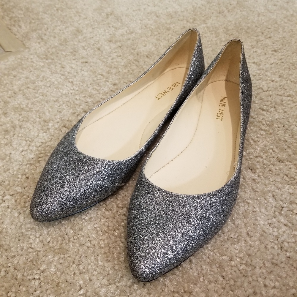Nine West Silver Glitter Flats 9